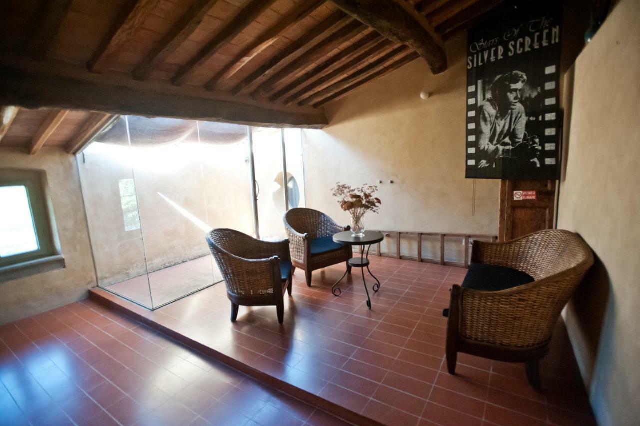 Glicine E Luna * Cascina
