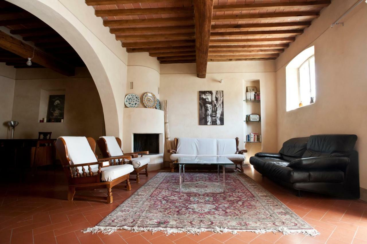 Apartment Glicine E Luna Cascina